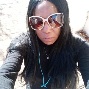 Meet your Posher, Terri